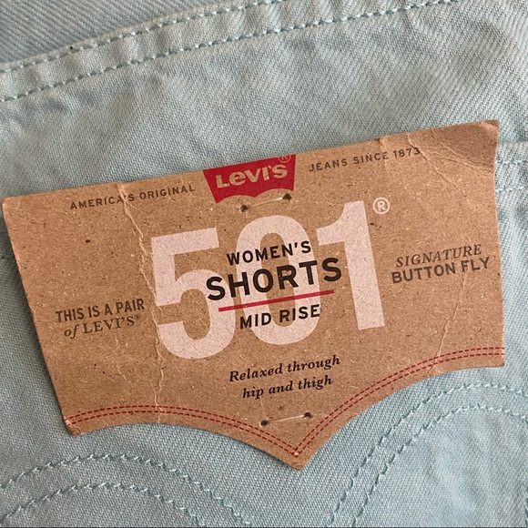 NWT Levi’s 501 Midrise Shorts - Picture 4 of 7